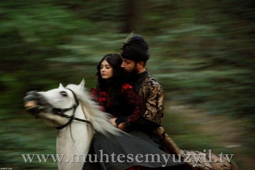  Suleyman and Isabela - horse riding