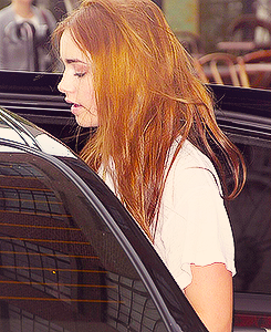  ♔ lily collins..