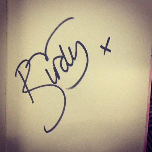  Birdy's autograph