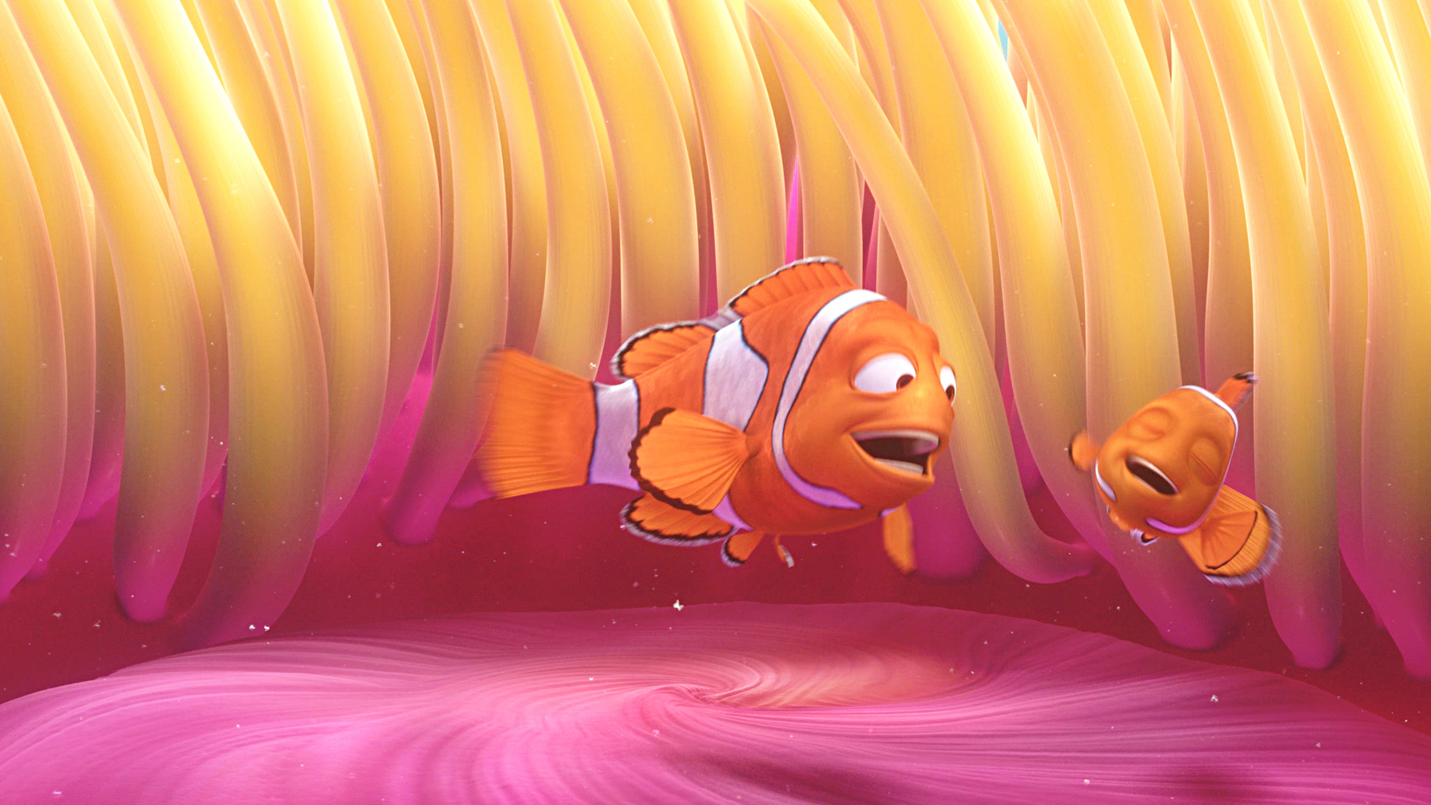 Disney*Pixar Screencapture of marlin and Nemo from "Finding Nemo"...