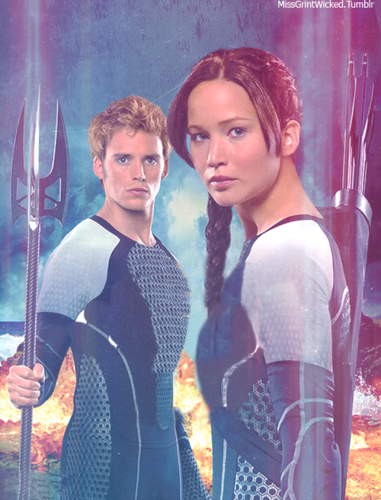  Katniss & Finnick-Catching feu