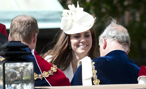  reyna Elizabeth II and Members Of The Royal Family Attend The Order Of The Garter Service