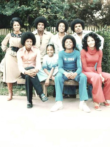  Rebbie With Family