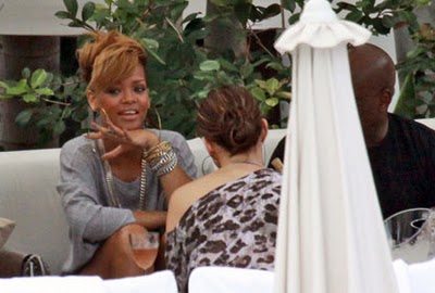  リアーナ & Jennifer Lopez [2010]