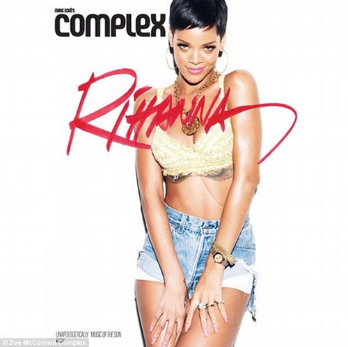  蕾哈娜 for Complex Magazine