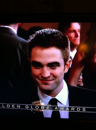  Robert Pattinson at the 2013 70th Golden Globes