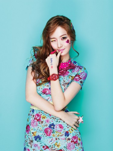  SNSD Kiss Me Baby-G by Casio || Jessica