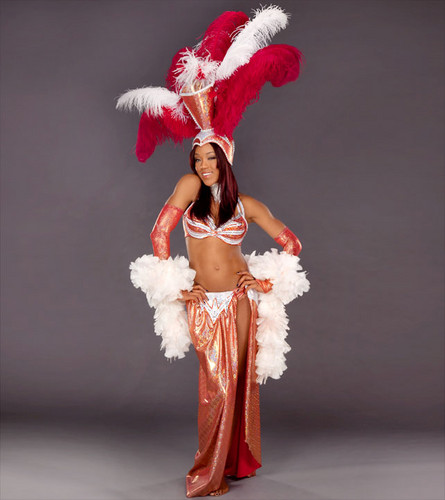 Diva Showgirls: Alicia Fox