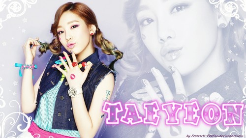  Girls Generation Kiss Me Baby-G kwa Casio || Taeyeon