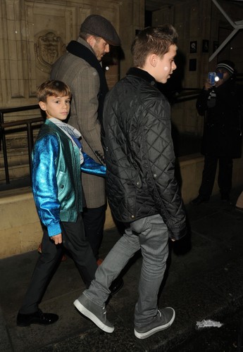  Jan. 26th - Лондон - The Beckhams leaving the Royal Albert Hall