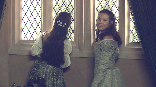 Natalie Dormer sebagai Anne Boleyn