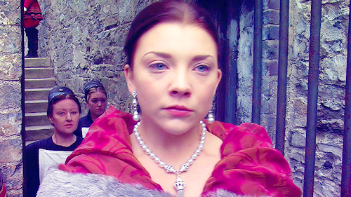 Natalie Dormer sebagai Anne Boleyn