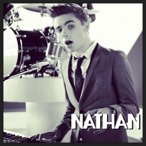  Nathan Sykes X