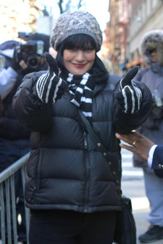  Arriving @ Late 显示 With David Letterman - 04/02/2013