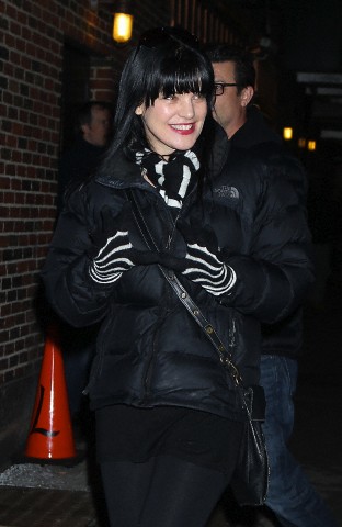  Pauley Perrette Arriving @ Late Show With David Letterman - 04/02/2013