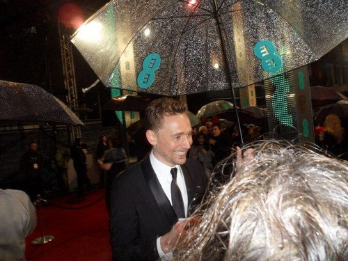 Tom Hiddleston at the 2013 EE BAFTA Awards