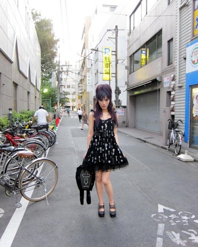  la carmina, lacarmina, living doll, japanese fashion, style blogger, cute clothes makeup, 일본