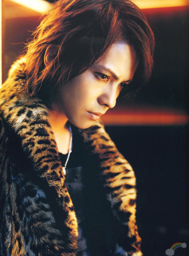  [SCANS] hyde for PATiPATi (vol.255 / March 2006)