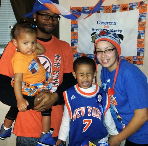  Carmelo Anthony's Biggest 4 año old fan Cameron