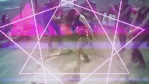  Ke$ha- Die Young {Music Video}