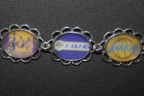  LA Lakers bracelet for her