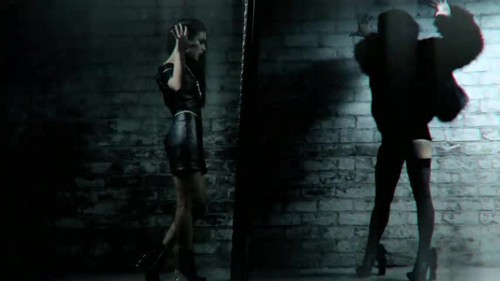  Natalia Kills- Mirrors {Music Video}