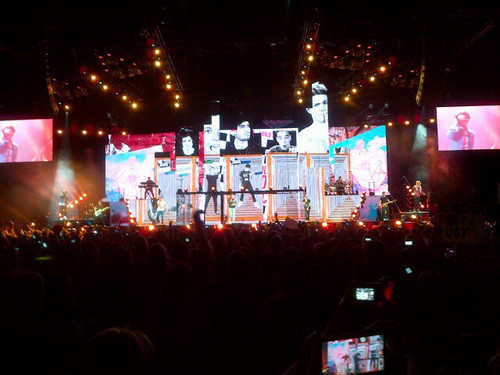  1D TMH concerts in London, UK - Feb 23, 2013