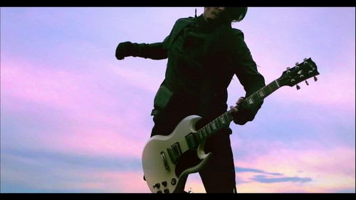  30 secondes To Mars - A Beautiful Lie {Music Video}
