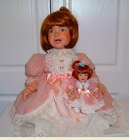  Both Debbie गुड़िया Together!