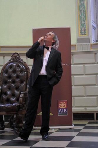  Hugh Laurie,in Trinity College Dublin,Sept 19,2012