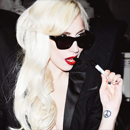  Lady Gaga~♥