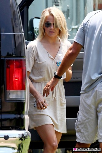  On set of محفوظ Haven - 21/06/2012