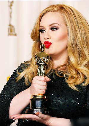  Oscars 2013: अडेल wins Best Original Song for 'Skyfall'