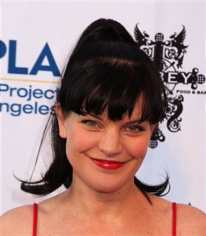  Pauley Perrette - APLA And The Abbey Host 12th Annual "The Envelope Please" Oscar