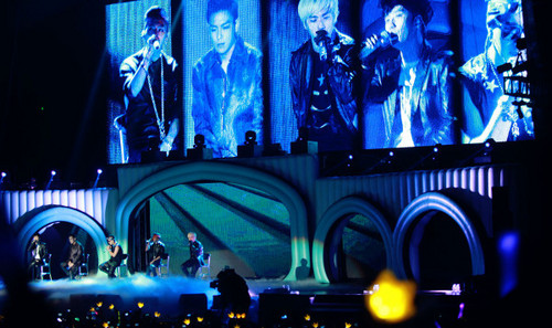  (2013.03.02) At Samsung Blue Festival in China
