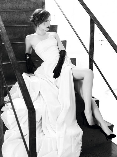  Emma Watson - Alexi Lubomirski Photoshoot