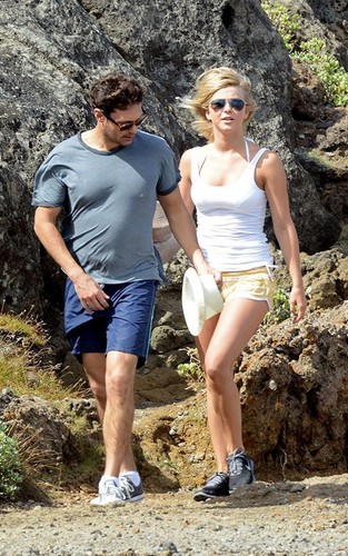  Julianne out in St Barts
