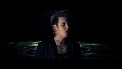 Papa Roach- Before I Die  {Music Video}