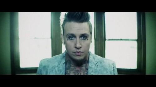 Papa Roach- Before I Die  {Music Video}