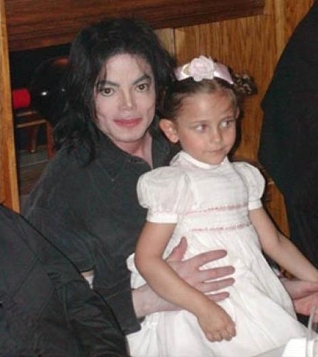  Paris And Her Father, Michael Jackson