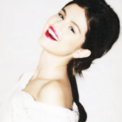  Selena ♥
