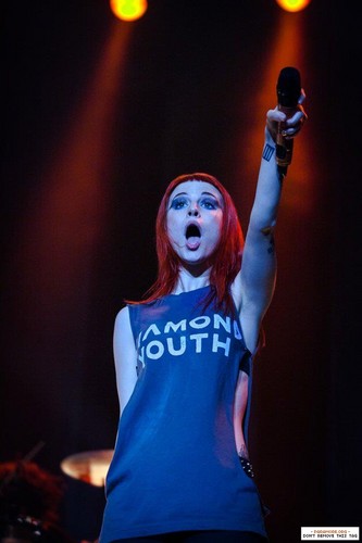 Paramore live at Bukit Kiara Indoor Arena, Kuala Lumpur, Malaysia 17022013