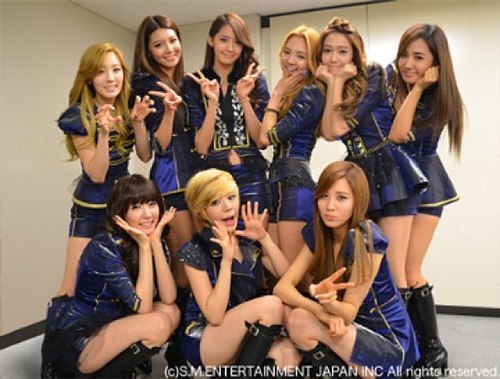  snsd group pic (1)