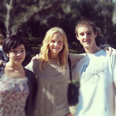  Candice with her family at Thanksgiving {22/11/12}