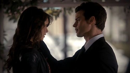  Elijah & Elena
