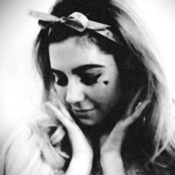 Marina and the Diamonds <3