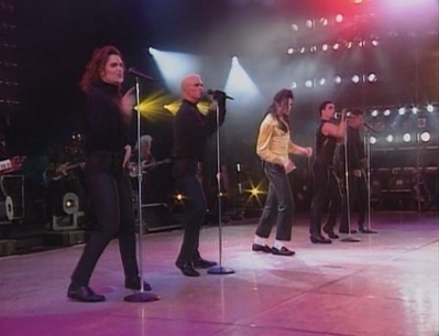  Michael Jamming With His Backup-Singers During The Dangerous Tour