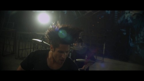  Papa Roach - Where Did The anjos Go {Music Video}