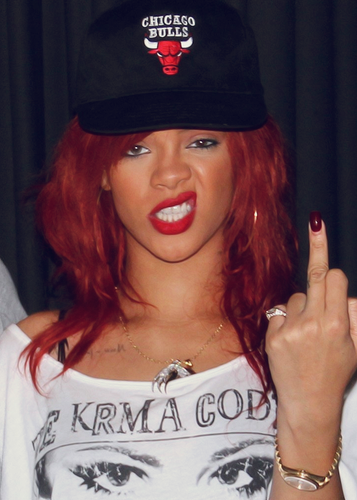  Rihanna..♥