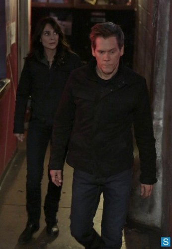 The Following - Episode 1.11 - Whips & Regret - Promotional foto-foto